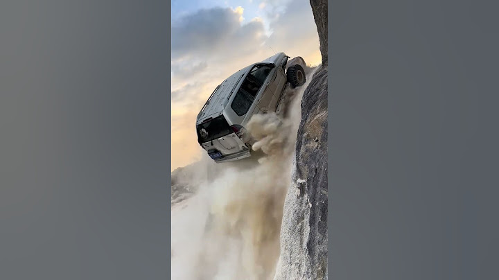Extreme off-road, crazy Land Cruiser