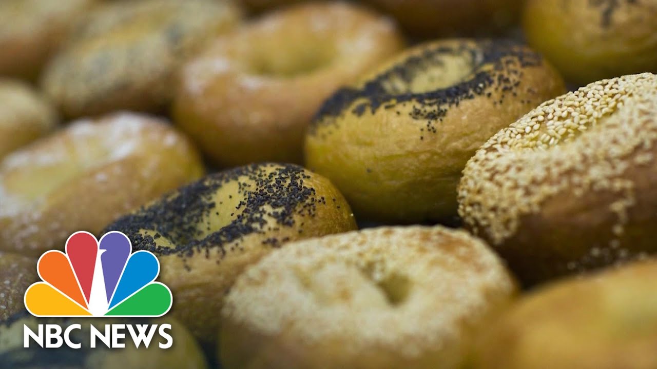 Battle Of The Bagel: California Bakery Creates Bagel Room In Competition To New York | NBC News NOW