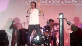Makapiling ka - Sponge Cola (Live)