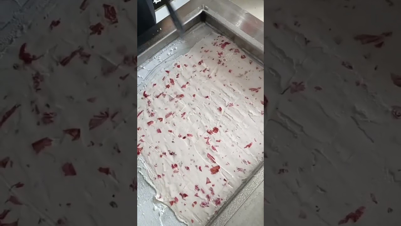 Rose fried frozen ice cream rolls 