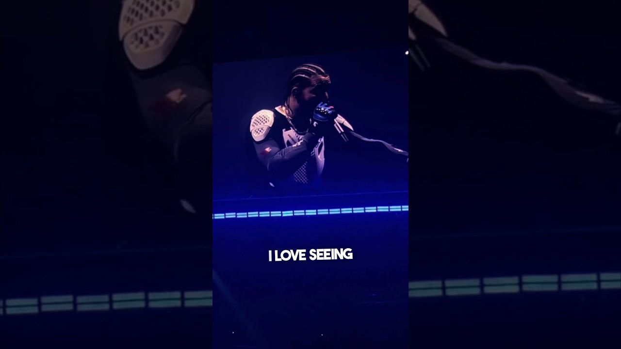 Drake is always giving away money 💰