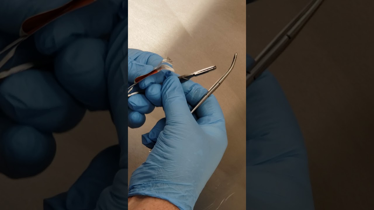 How To Safely Put A Scalpel Blade On A Handle