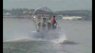 Hovercraft Sevtec Prospector on the river Forth