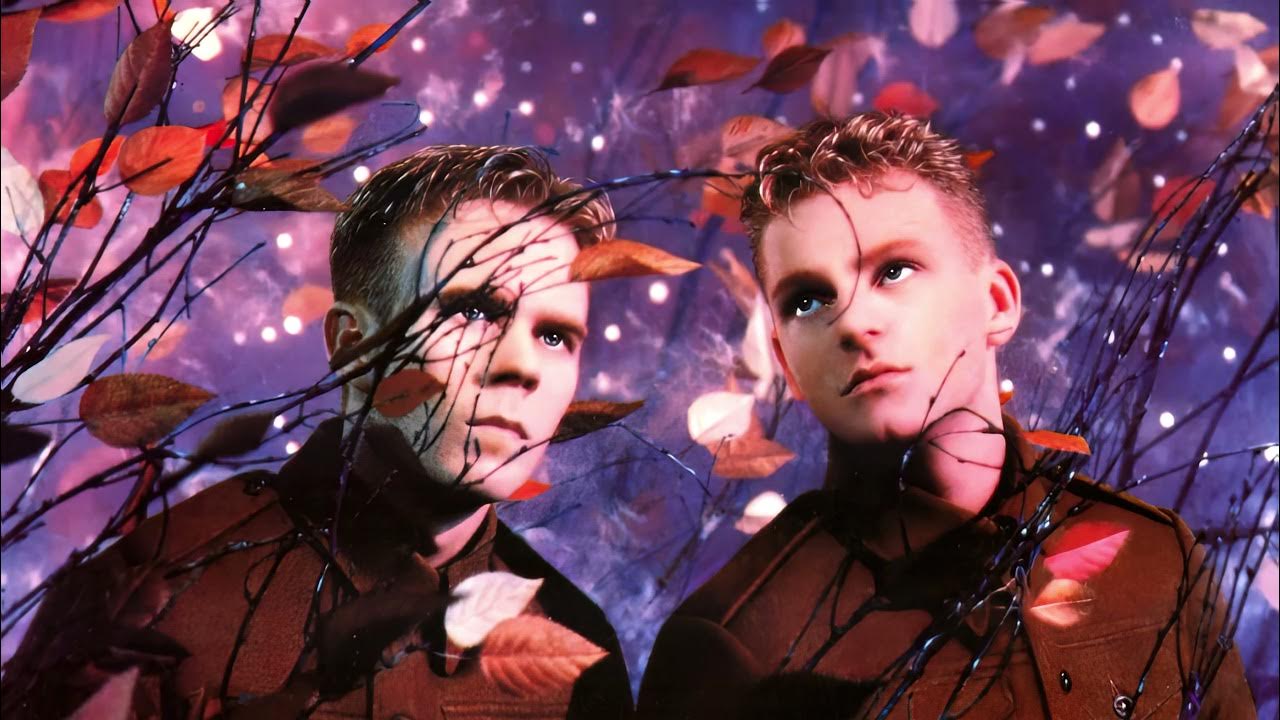 Erasure перевод. Группа Erasure. Erasure 1985. Энди Белл Erasure 1985. Erasure 1986.