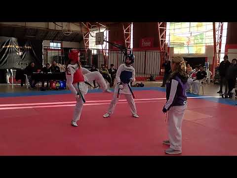 Combate categoría Juvenil