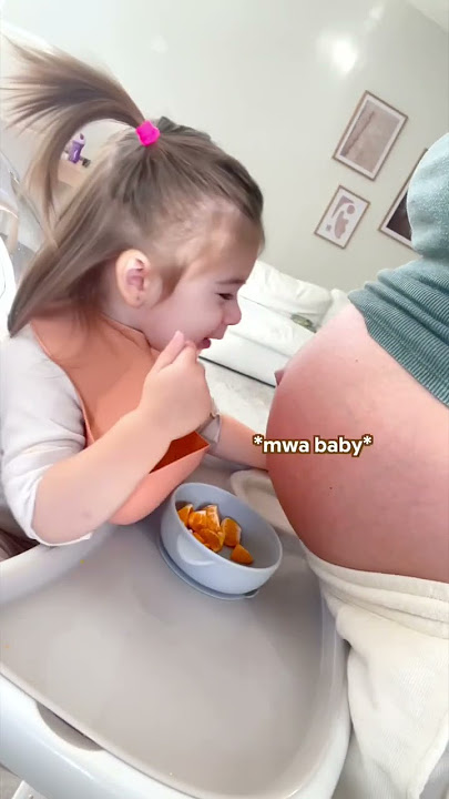 she just “beep beeped” her sister #shorts #pregnancy #baby #pregnant #babygirl