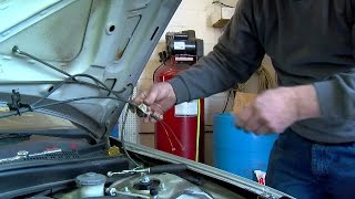 Police search for suspect; thousands of dollars of tools stolen from auto repair shop