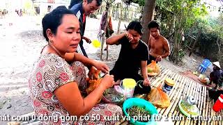 Bà con xóm nghèo chùa Hang (Cô Tô) và chùa Thnot Chrum (Ô Lâm) nhận rau 0 đồng, Tri Tôn, AG 30/04/24
