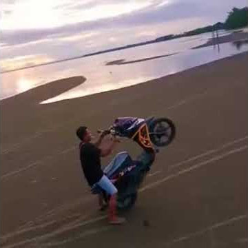 Story' wa keren #wheelie style