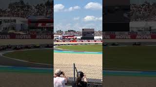 Increíble salida de Aprilia en Assen #DutchGP #DutchGP26 #MotoGP #MotoGP26 #Aprilia #Speed #racing