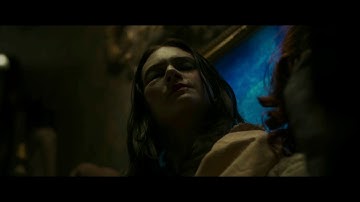 少女に迫る恐怖…映画『ゴーストランドの惨劇』本編映像