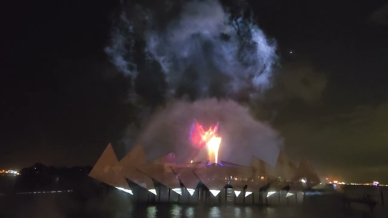 Wings of Time at Sentosa, Singapore, is scheduled on December 29, 2024, at 8:40 PM.