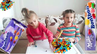 Miray Ve Simay A Bonibon Şakası Funny Kids Video