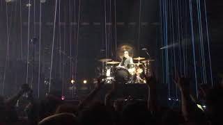 Royal Blood - end of Little Monster & drum solo