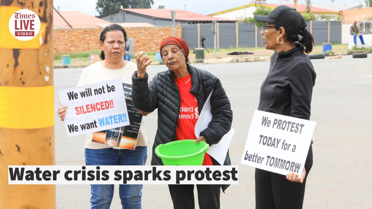 Westbury residents protest over ongoing water shortages