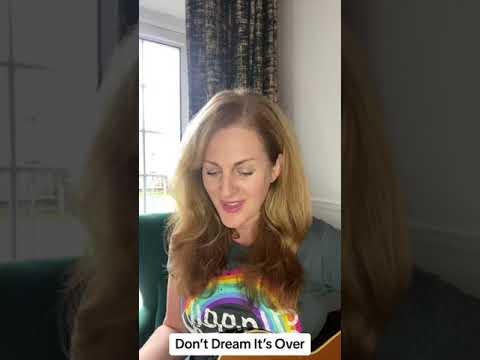 'Don't Dream It's Over'- acoustic cover of Crowded House