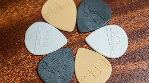 Tusq Acoustic Guitar Pick Review