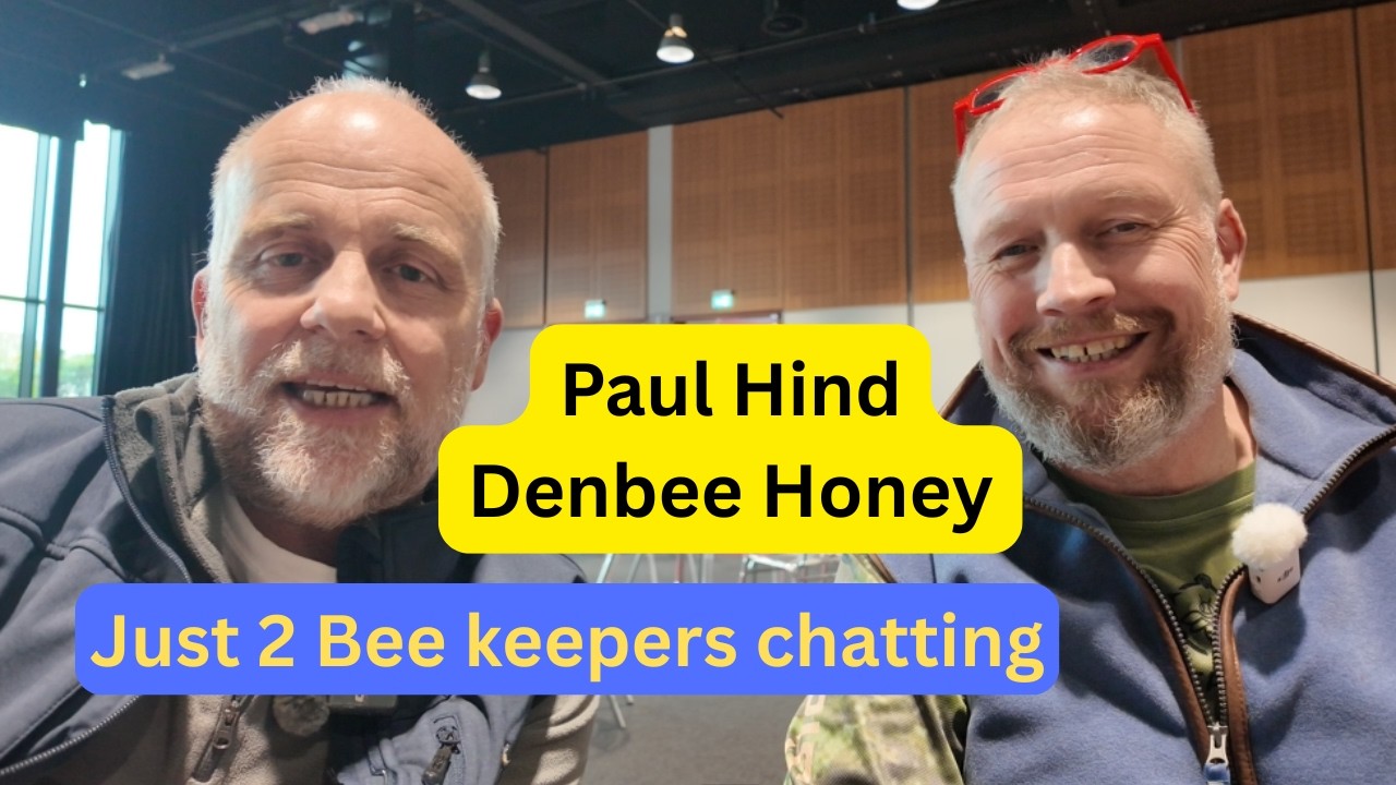 Chat with Paul at Denbee honey, just 2 Beekeepers chatting 🐝🐝