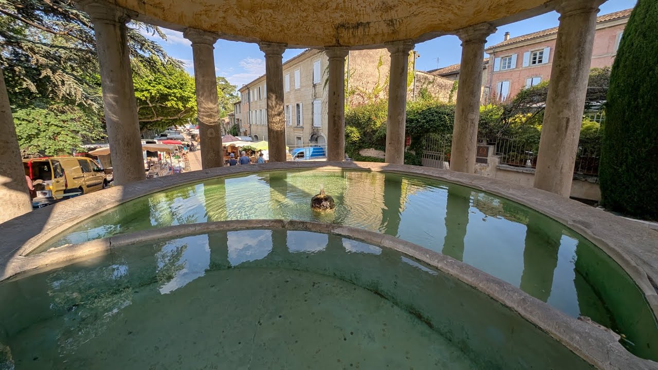 GRIGNAN (Drôme) : l'un des plus Beaux Villages de France 