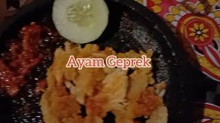 AYAM GEPREK SEMARANG, NGEHIT. 