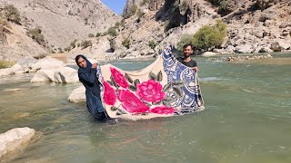 &quot;The simple life of Davud and Akram in the heart of the mountains with their mother&quot;