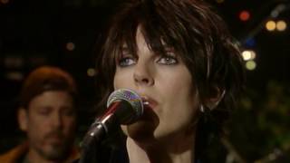 Watch Lucinda Williams Sweet Old World video