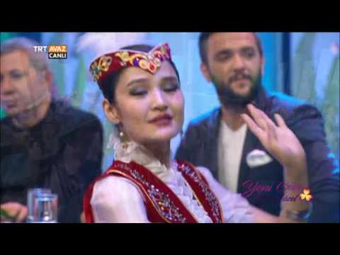 Hafis Kazak Halk Oyunu - Yesevi Dans Topluluğu - Yenigün Nevruz 2017 - TRT Avaz