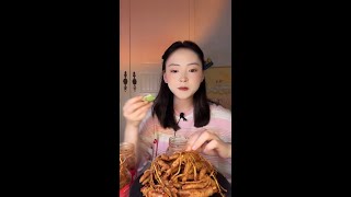 🔴 LIVE: Cozy Chinese Girl Eat & Talk ASMR | Gentle Mukbang, Smile & Chatter Vibes screenshot 2
