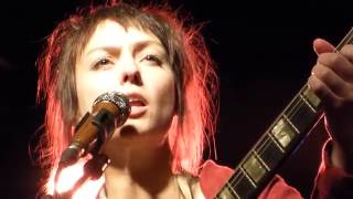 Angel Olsen - Never Be Mine - The Marble Factory Bristol - 16.10.16 chords