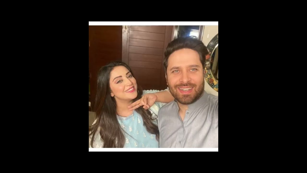 Aneeqa mother behind the scene Fasiq Drama 