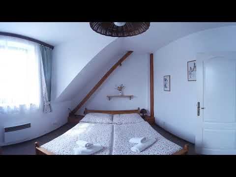 Penzion Beako - ubytov&aacute;n&iacute; Votice pokoj č. 1 360&deg;