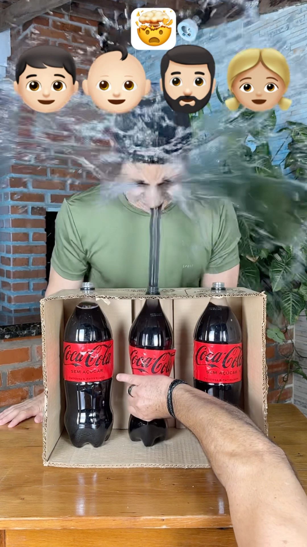 Quem vai tomar jato de coca?!? #shorts #challenge