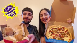 DOMINO'S CADBURY CREME EGG COOKIES AND THE ULTIMATE LASAGNE PIZZA REVIEW!