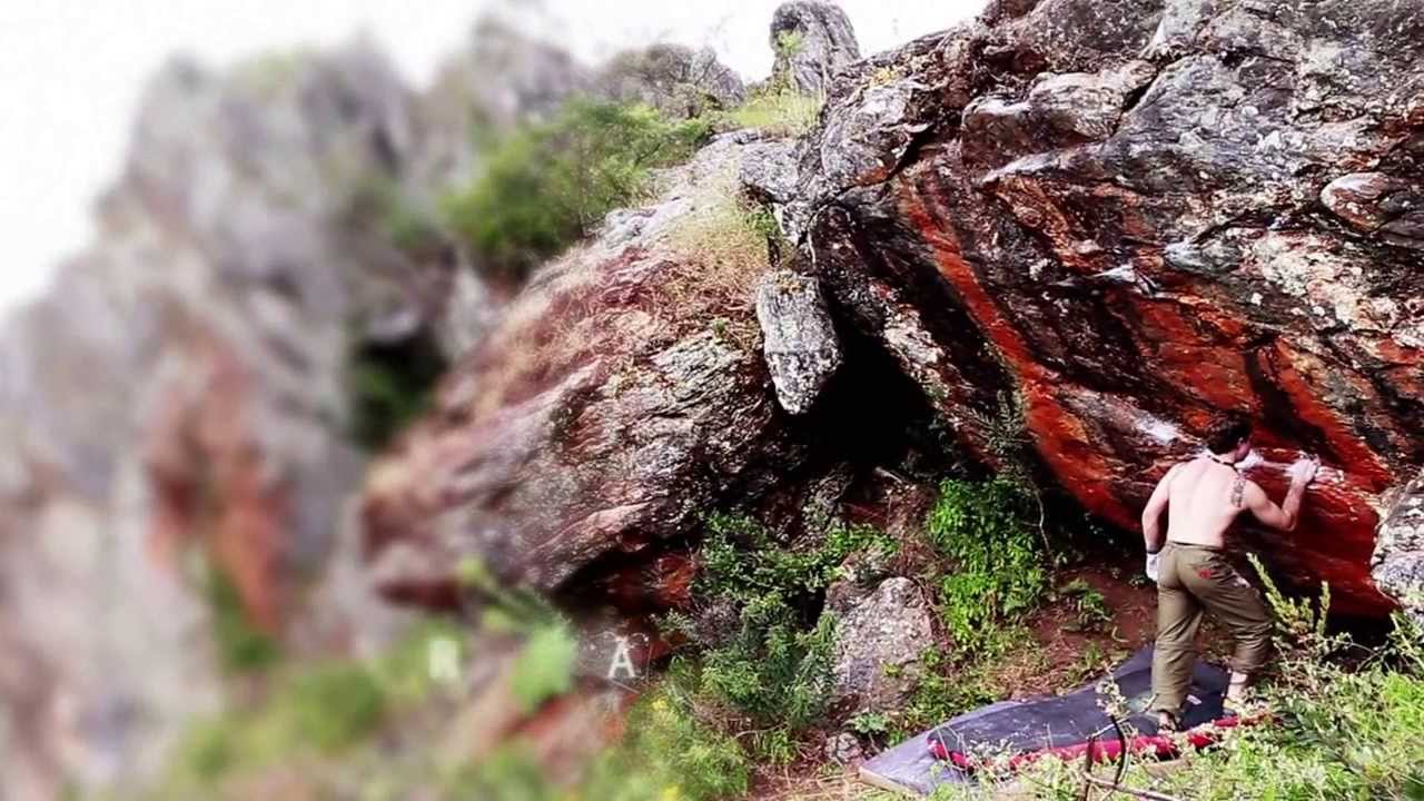 escalada sinonimo Amarelão v3 Pedra Rachada
