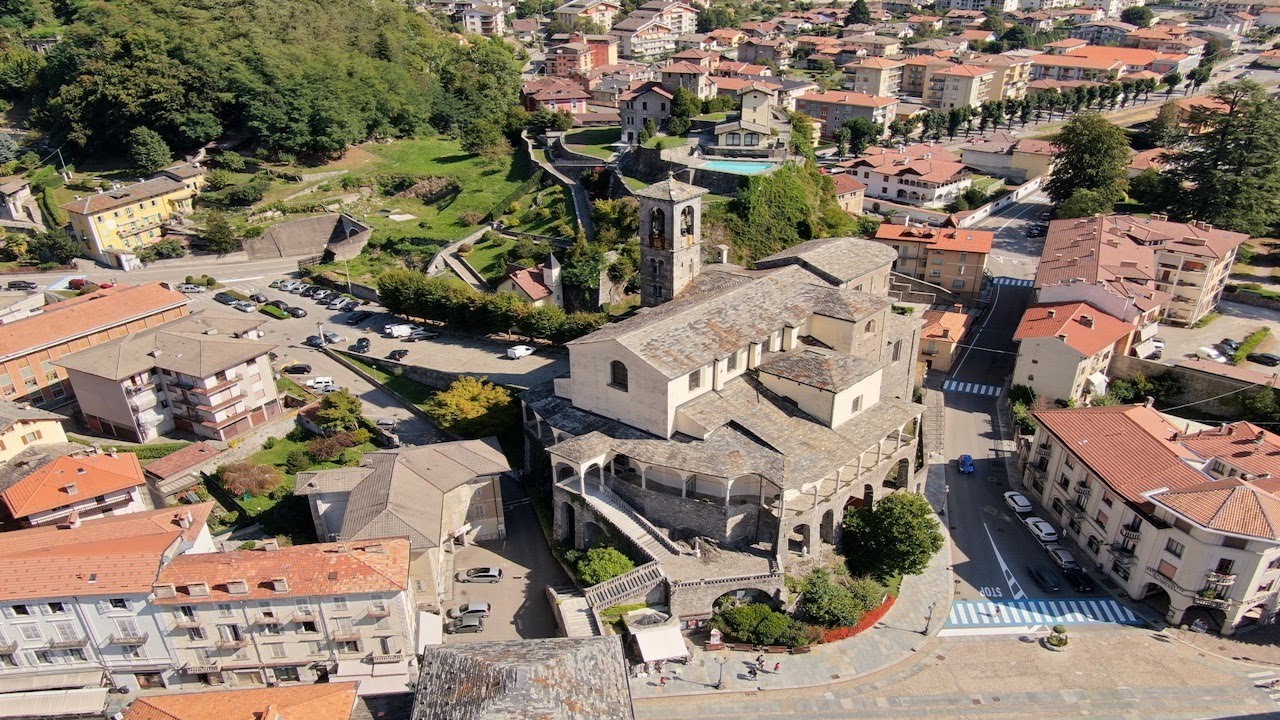 Italy 🇮🇹 4K Video Varallo Piedmont