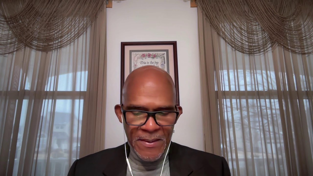 Церковь продолжает существовать, даже когда толпа не может этого сделать.