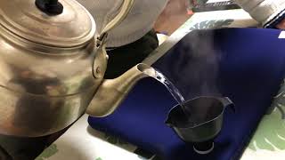 【ロハス村ＴＶ】「やわらか湯たんぽ」座布団タイプのお湯の入れ方　（香川県・温活）