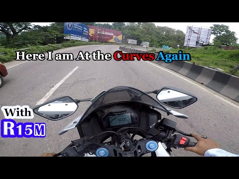 Riding in the Curves with Yamaha R15M 