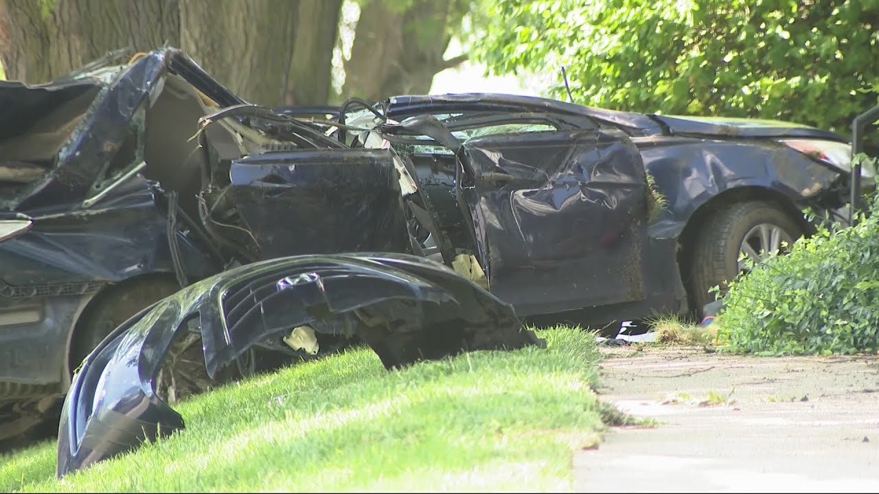 3 teens now dead from injuries in high speed crash in stolen car - YouTube