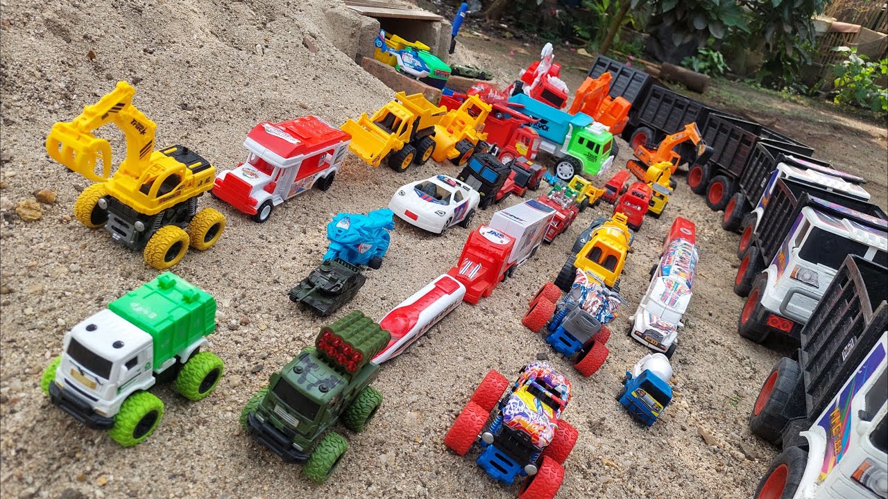 Ого...!! В куче песка их так много, охота и поиск, слендер, самолет, экскаватор, погрузчик