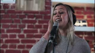 Hit me Baby one more time - GROOVEYARD feat. KARA - Britney Spears cover