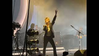 Arctic Monkeys - Arabella live in Hamburg