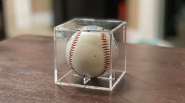 Baseball Display Case Review | Perfect Clear Cube to Display An Autographed Baseball