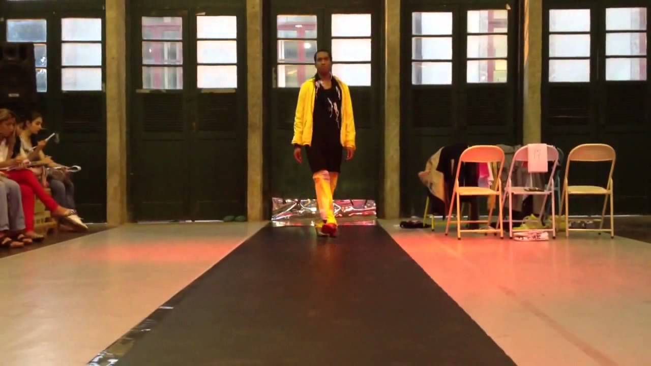 Twenty looks or Paris is burning at the Judson Church by Trajal Harrell (excepts)