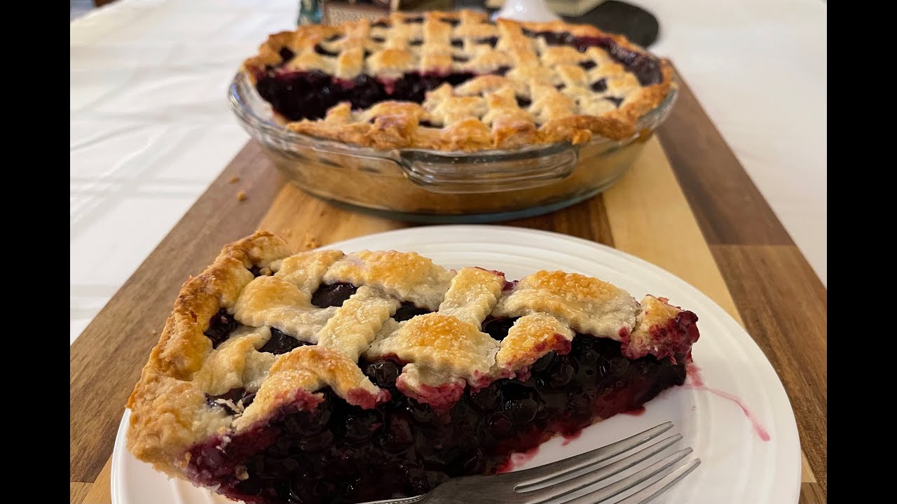 فطيرة التوت الأزرق Blueberry Pie