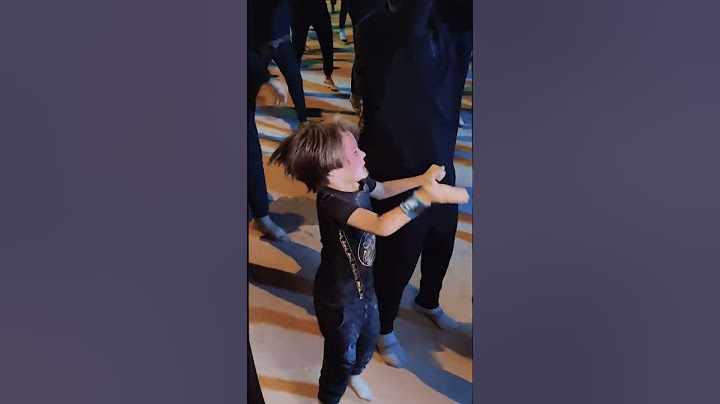 شوفو جنون هاذه الطفل ليله الامام العباس 🥺 محرم 1444هـ