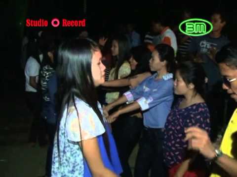 OT PUTRI ANGGUN live show sukaraja malam