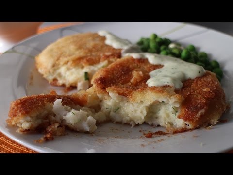 how-to-make-fishcakes-with-parsley-sauce