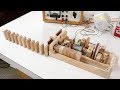 Wooden domino row building machine