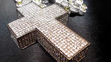 360 CHAIN & CROSS FULLY COVERED IN STONES 360